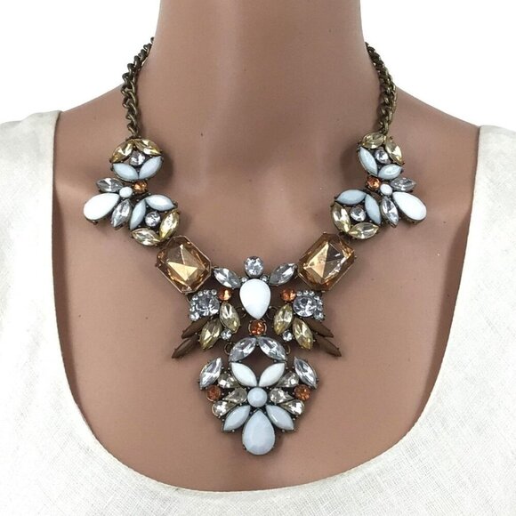 Chunky Statement Necklace Antique Gold Tone Sparkling Bib Style - Picture 1 of 3